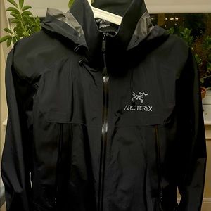 Men’s Arc'teryx Beta LT Hybrid Jacket